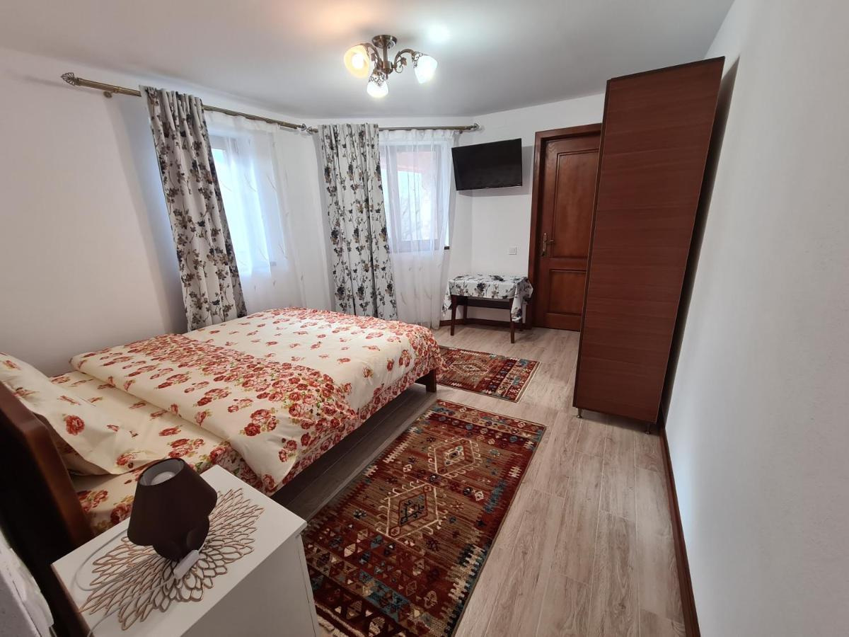 Casa Hera Călimăneşti Zewnętrze zdjęcie