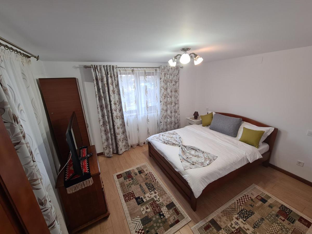 Casa Hera Călimăneşti Zewnętrze zdjęcie