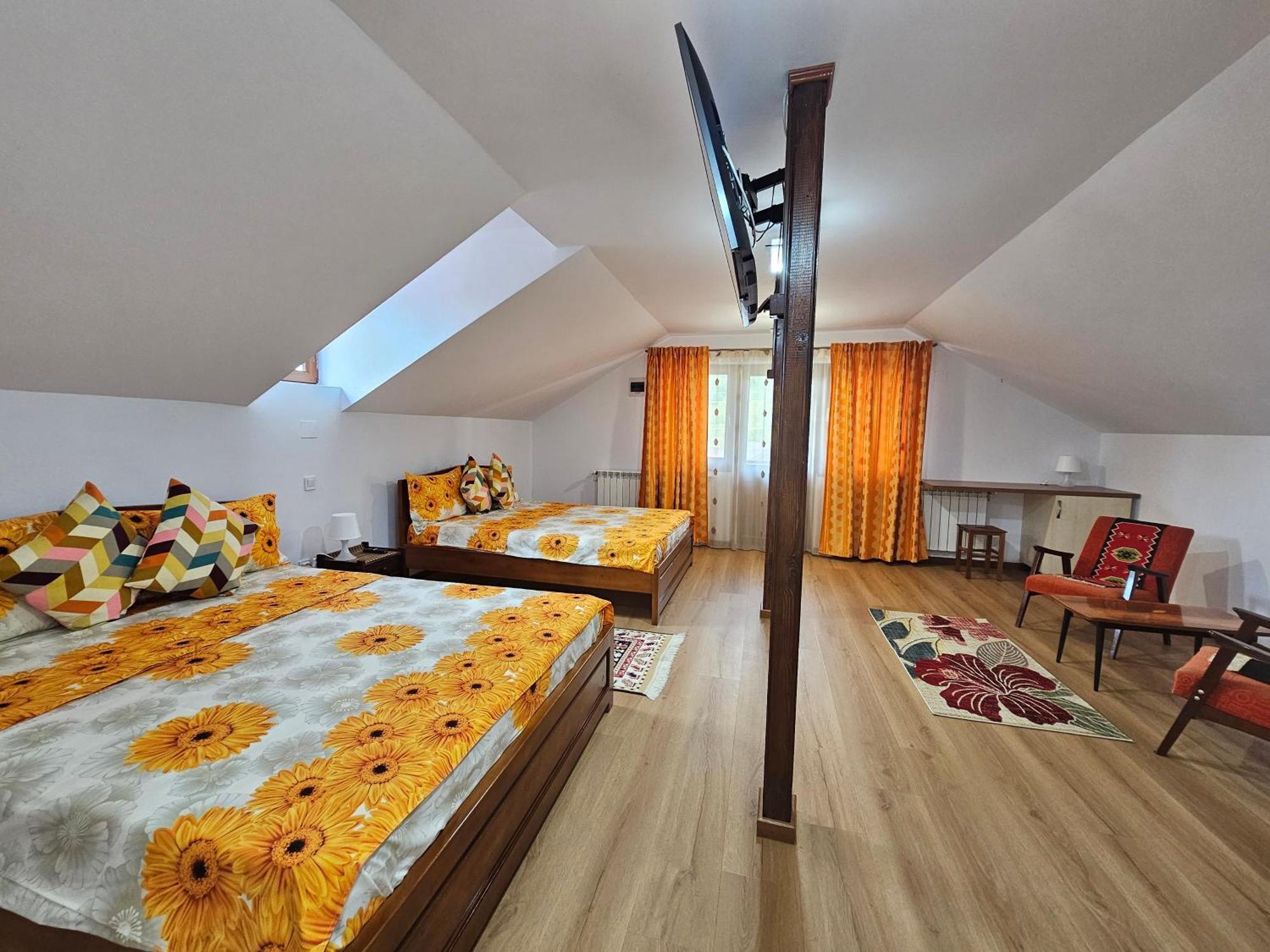 Casa Hera Călimăneşti Zewnętrze zdjęcie