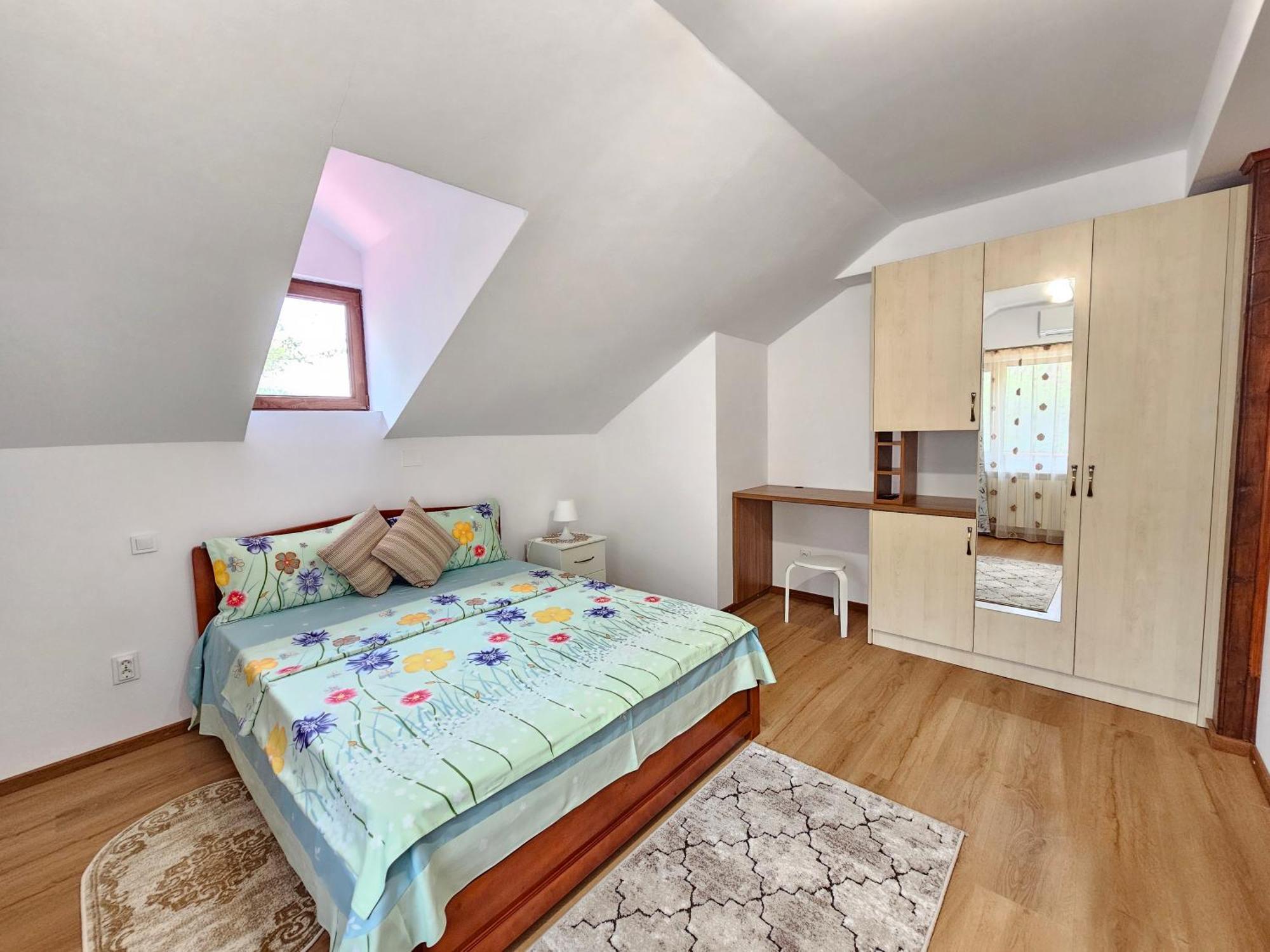 Casa Hera Călimăneşti Zewnętrze zdjęcie