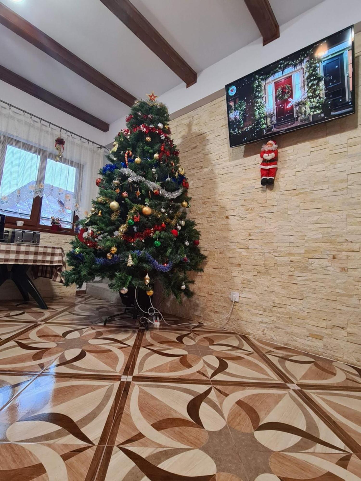Casa Hera Călimăneşti Zewnętrze zdjęcie